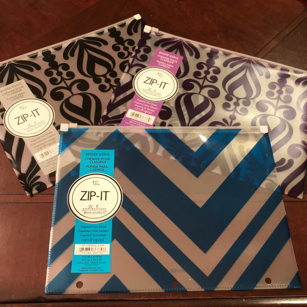 NWT set of 3 Zip-It binder sleeves w/zip closure